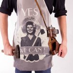 Gadget Factory Kuchynská Retro Zástera - Yes We Can (EN)