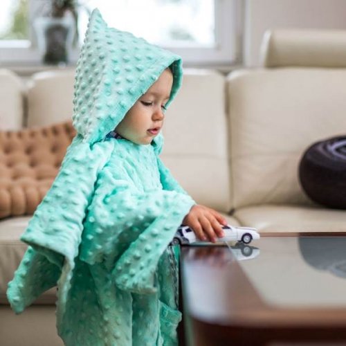BabyGadgets Deka s rukávmi pre deti Baby Wrap Active - mentolová