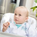 Baby Gadgets Podbradník s rukávmi Doktor