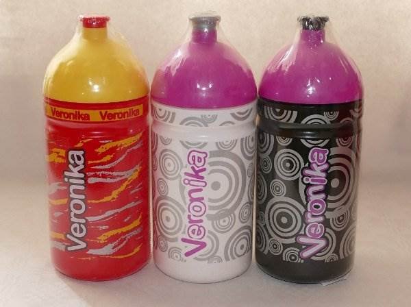 Nekupto Dárková láhev se jménem 0,5 l - Veronika