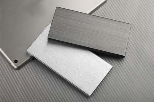 APT US13B PowerBank 20000mAh Slim strieborná
