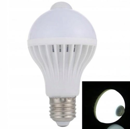 Fedus 6128 LED žiarovka so senzorom pohybu E27 10W