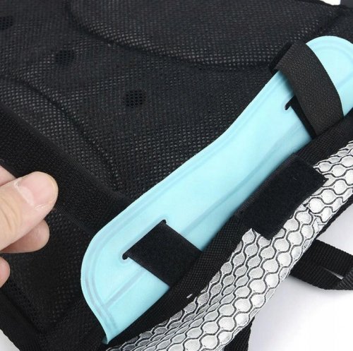 Trizand 17382 Ultralehký sportovní batoh černý