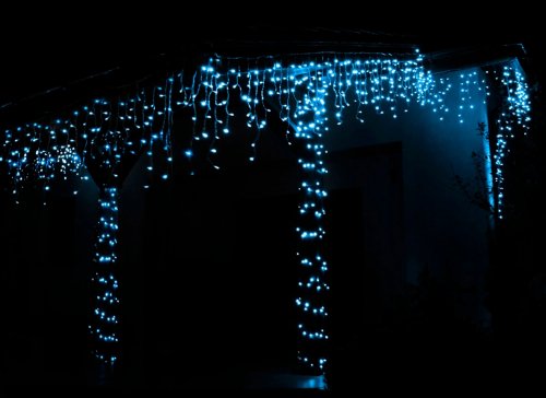 ISO 11520 Vianočný svetelný záves 300 LED, 2.48 W studený biely 15 m