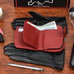 Beltimore K25 Dámská kožená sada peněženka červená s rukavicemi vel.L