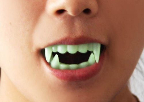 zuby Vampýr