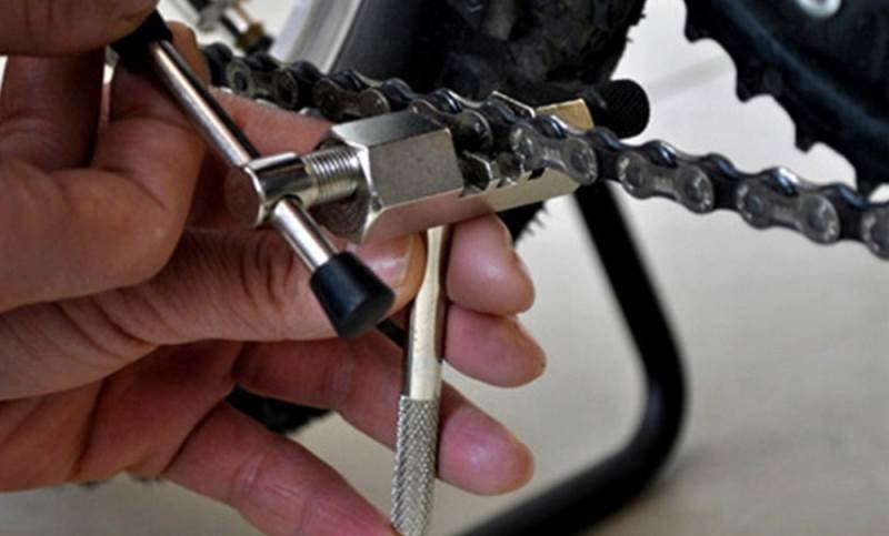 Verk 14342 Nýtovač řetězu