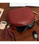 Vera Pelle P14 Dámska crossbody kabelka vínová