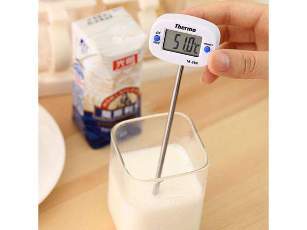 Verk TA-288 Teplomer so sondou biely