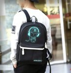 Kruzzel 19374 Chytrý svítící batoh Unisex s USB, penál, zámek, 19l, černý