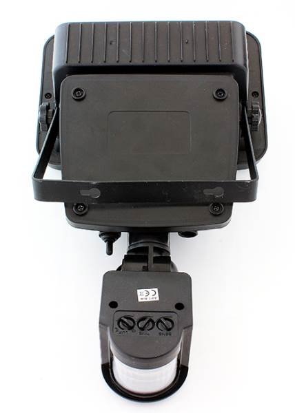 APT SuperBright ZD45A reflektor s PIR čidlom