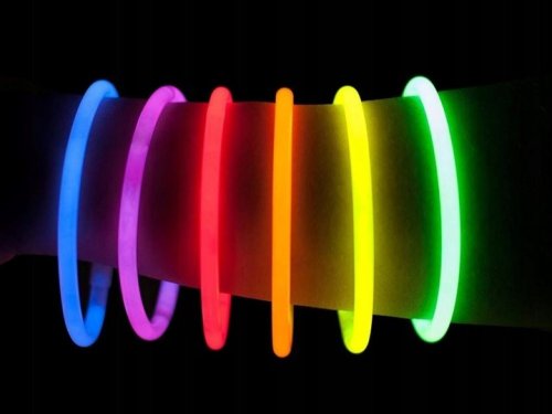 Pronett XJ4742 Svietiace náramky Lightstick 50 ks farebné