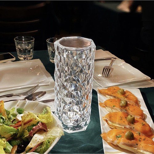 Izoxis 22518 Křišťálová LED stolní lampa, 16 barev, dotykový panel, dálkové ovládání, 400 mAh