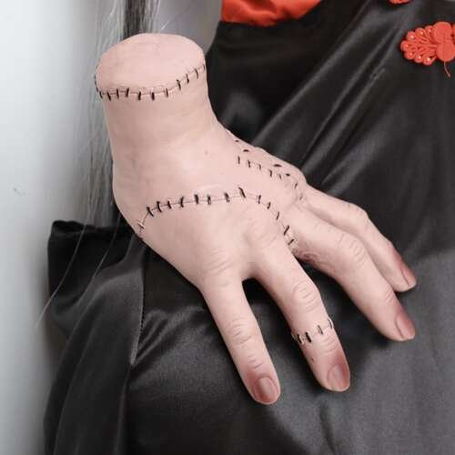 Malatec 22351 Wednesday Addams figurka ruka 