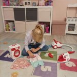 Kruzzel 22570 Souprava domácích spotřebičů na baterie žehlička pračka a vysavač