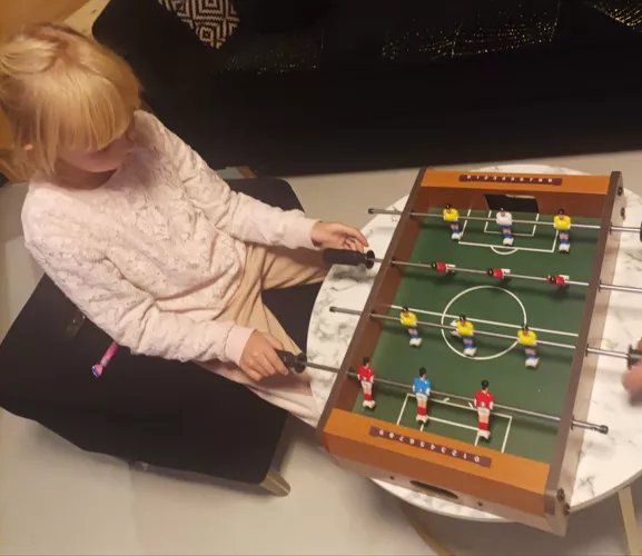 Kruzzel 21909 Stolní fotbálek 51 x 50 x 10 cm hnědá