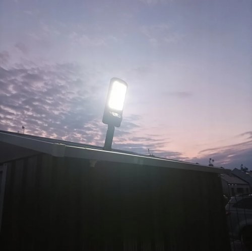 Foxter Pouliční osvětlení solární LED COB, IP65, 300W, černá