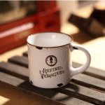 Master Porcelánový MINI retro hrnček Refined Vanguards