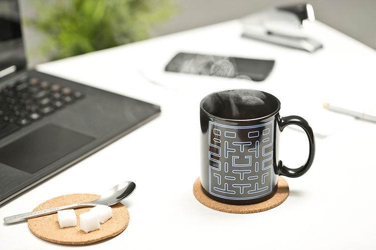 Master Hrnek Magický PacMan 330ml černá
