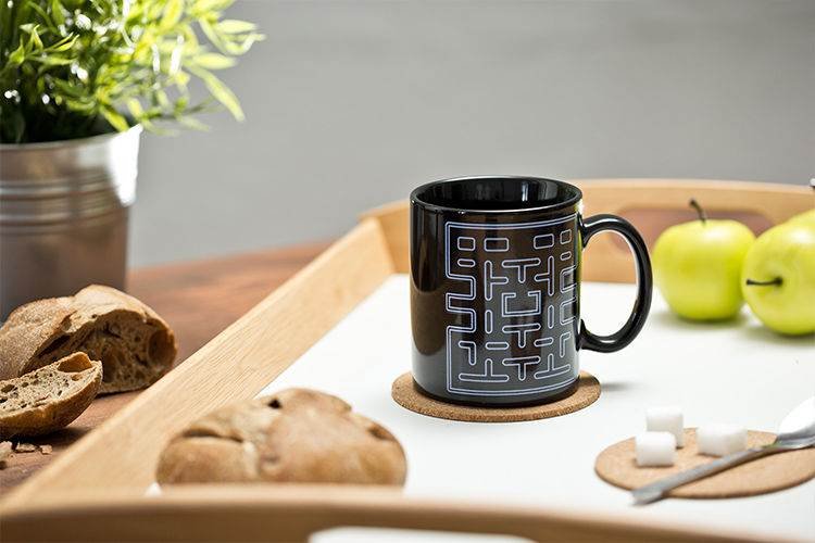 Master Hrnek Magický PacMan 330ml černá