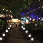 Gardlov 23562 Záhradná solárna lampa guľa 9 cm, IP44, 6 ks