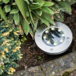 AFF 4142 Záhradná solárna lampa 8 LED s odpudzovačom krtkov 2 ks