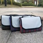 Pronett XJ5437 Pikniková deka 150 x 200 cm károvaná červená