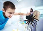 Kruzzel 22445 Děsivá tarantule RC, 23 cm