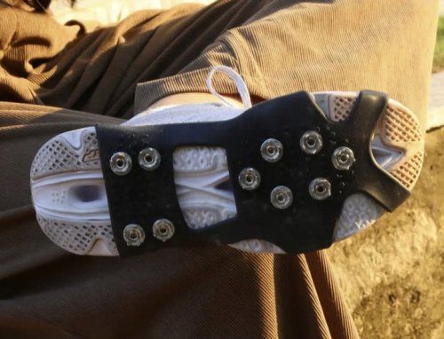 Trizand 24733 Nesmeky vel. 36 - 40, černostříbrná