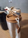 AFF 4211 Termohrnček LCD Coffee 450 ml, biela