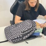 Kruzzel 24530 Školní batoh 22 L, šachovnicový 2 v 1