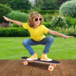 MalPlay Pennyboard se svítícími LED kolečky 68,5 x 20 cm, duhový potisk
