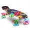 MalPlay Pennyboard se svítícími LED kolečky 56 cm, ABEC-7, Graffity