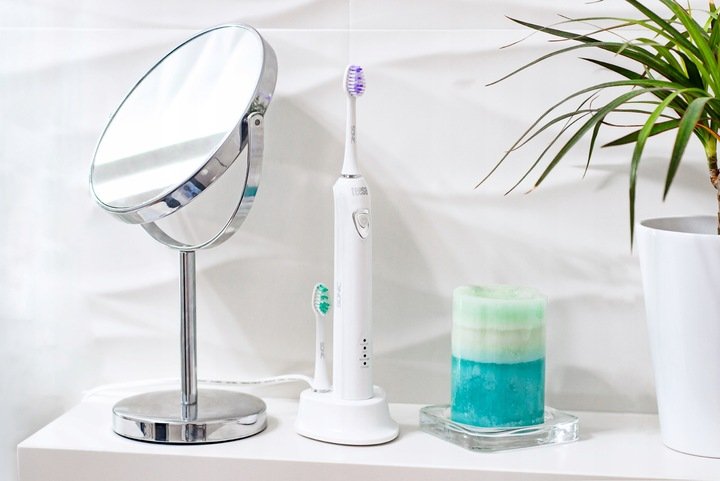 Teesa TSA8010 Sonický zubní kartáček 65 dB, bílý