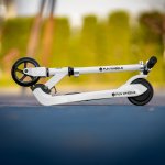 Rebel ZAB0031W Dětská elektrická koloběžka Fun Wheels, 12km/h 50kg, bílá