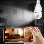 Foxter 3208 Wi-Fi kamera v žárovce s paticí E27 a otočnou hlavou 4MP ULTRA HD
