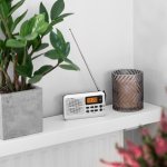 Kruger&Matz KM0819 Přenosné kapesní mini rádio AM/FM, stříbrná