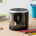 Maaleo 26046 Elektrické orezávátko na 2 ceruzky, čierne