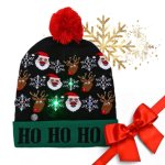 eCa CZ52 LED vianočná čiapka s bambulou, čierna