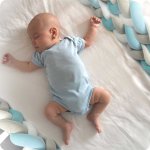 Ricokids 722001 Ochranný pletený mantinel do detskej postieľky, 2 m, modro-sivý