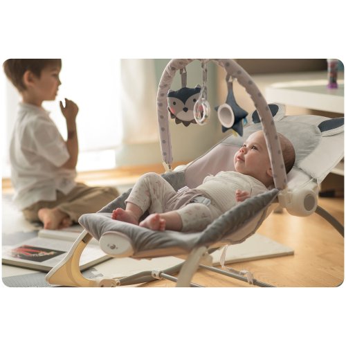 Ricokids 7328 Dětské houpací křeslo s vibracemi, šedé