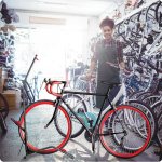 Humberg MB1 Stojan na kolo, věšák, ocel, černý