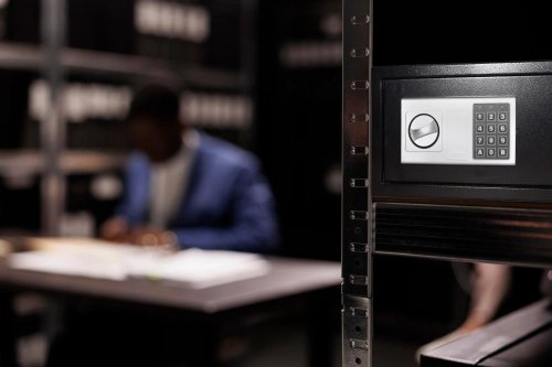 Bauerkraft G-623 Trezor digitální, 43×35×21 cm, černý