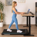 Bauerkraft H-562 Elektrický běžecký pás, LED displej, 90 kg, 6 km/h, černomodrý